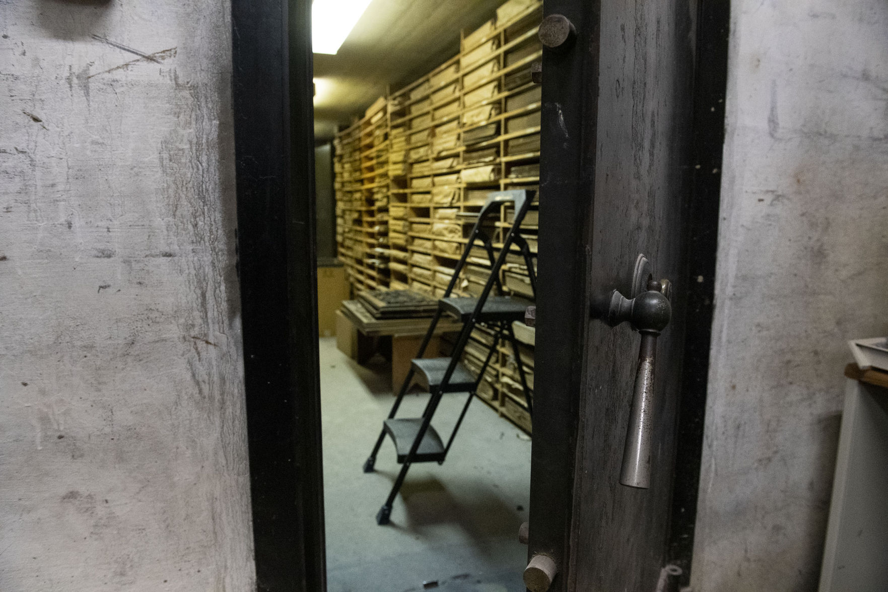 LNPVault door
